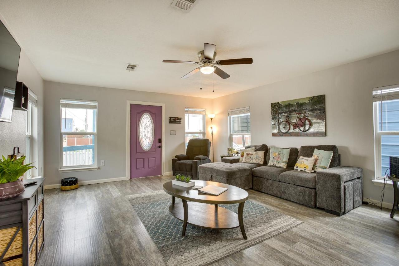 Galveston Cottage About 1 Mi To Beach Pet Friendly! Extérieur photo