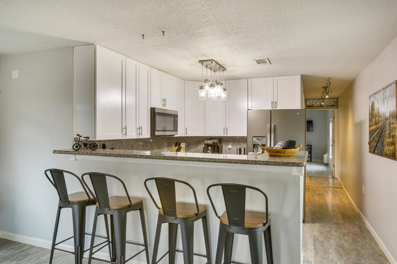 Galveston Cottage About 1 Mi To Beach Pet Friendly! Extérieur photo